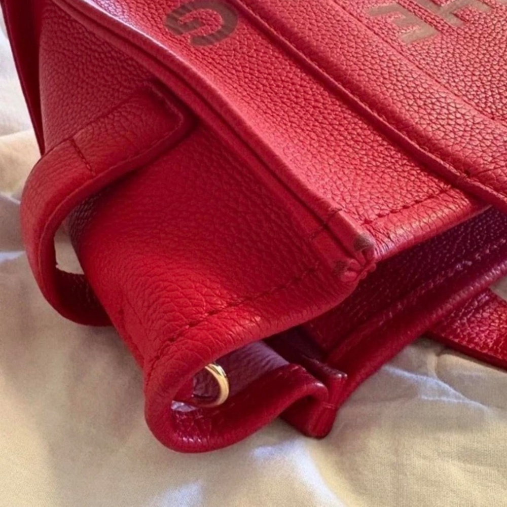 MARC JACOBS THE LEATHER SMALL TOTE BAG - Picture 9 of 13